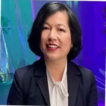 Iris Phan